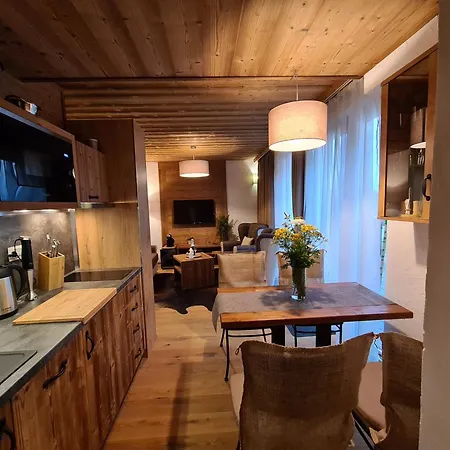 Apartman Jasna Centrum - Jacuzzi & Sauna And Chopok View *