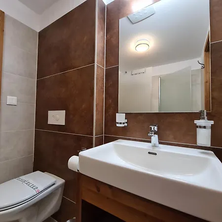 Apartman Jasna Centrum - Jacuzzi & Sauna And Chopok View *